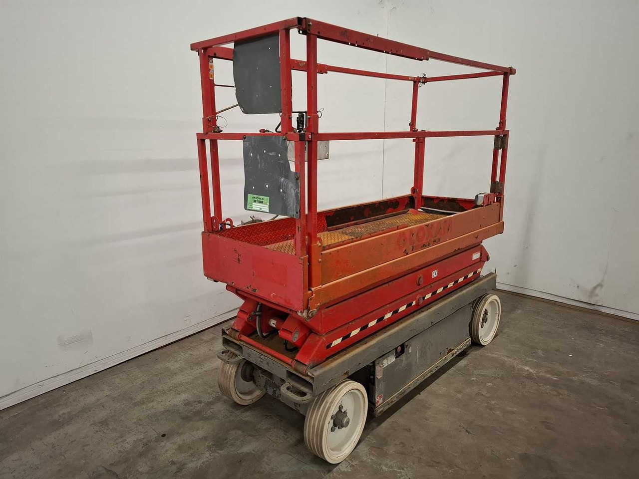 2016 SKYJACK SJ3220 AERIAL PLATFORM - Aerial platform: picture 1 2016 SKYJACK SJ3220 AERIAL PLATFORM - Aerial platform: picture 1