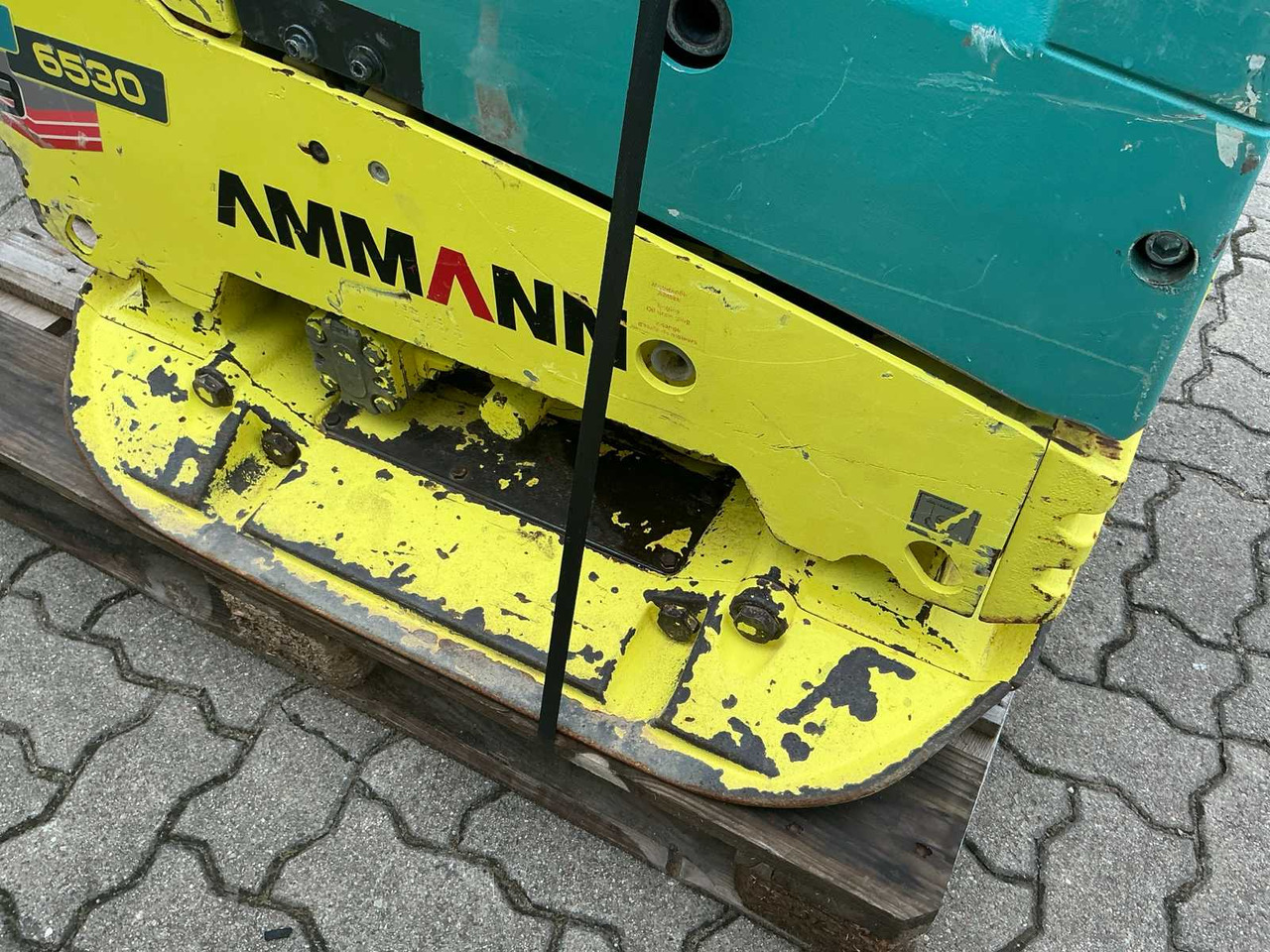 Vibratory plate Ammann APH 6530: picture 7