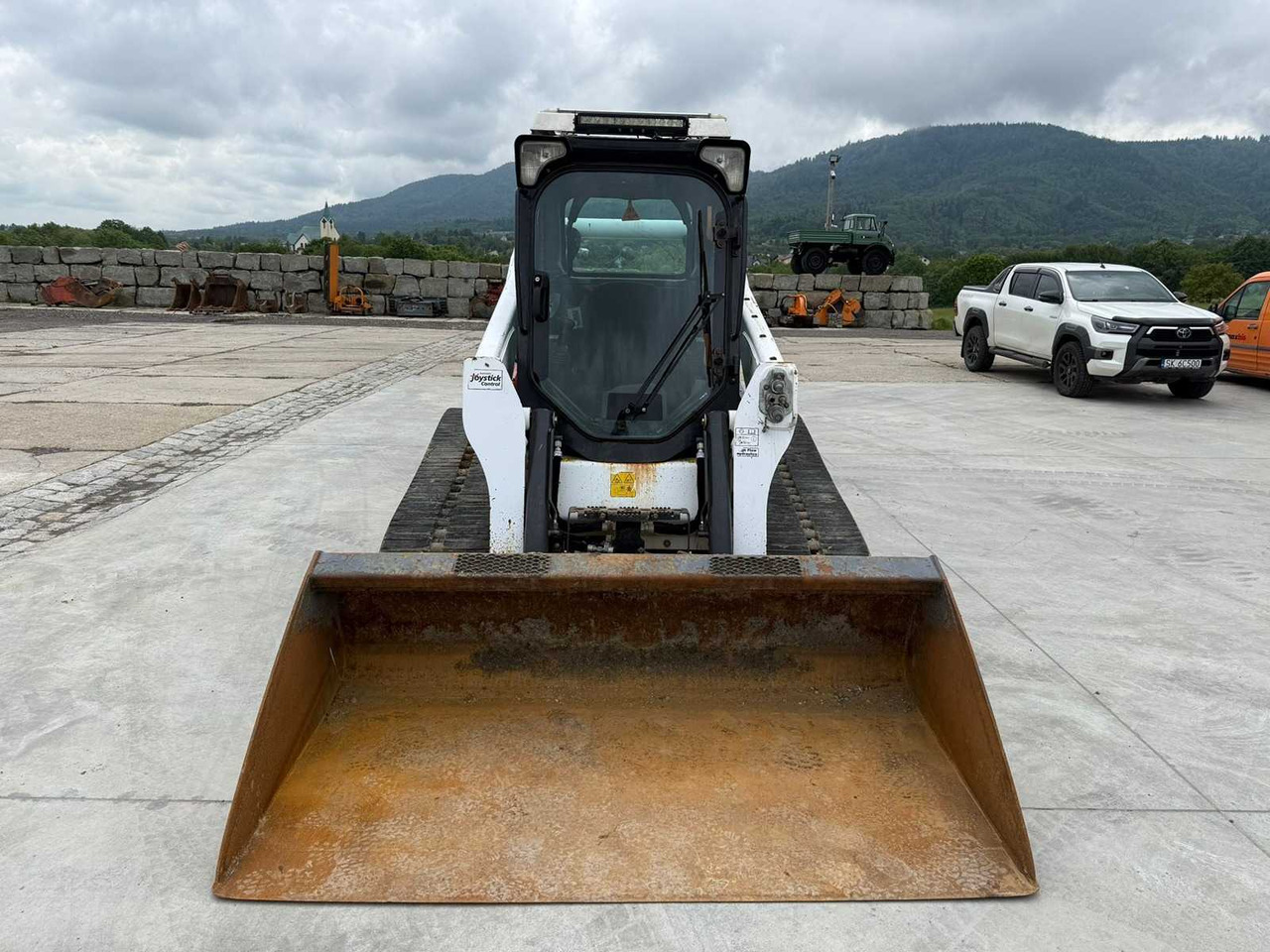 BOBCAT T770 TRACK LOADER - Compact track loader: picture 2 BOBCAT T770 TRACK LOADER - Compact track loader: picture 2