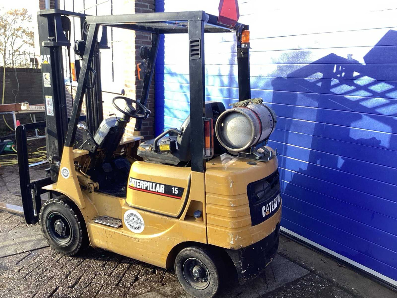 CATERPILLAR GP15 FORKLIFT - Forklift: picture 3 CATERPILLAR GP15 FORKLIFT - Forklift: picture 3