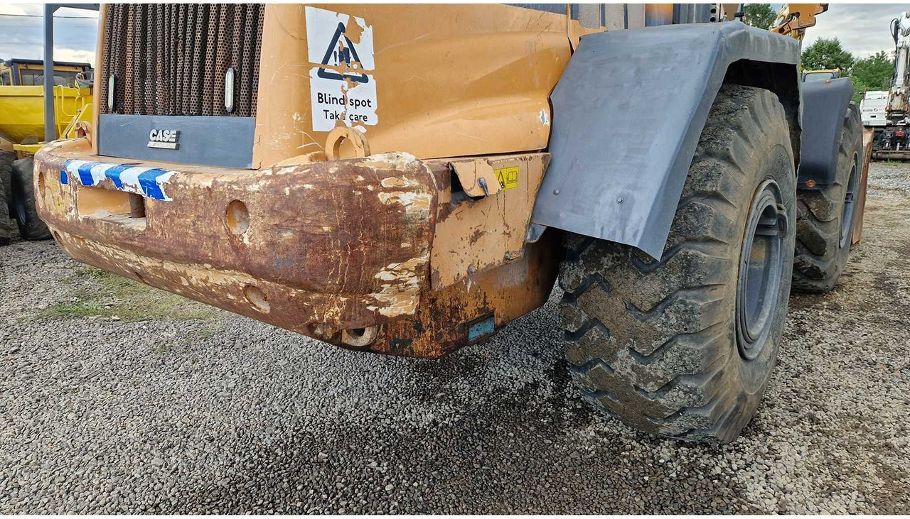 Wheel loader Case 621E: picture 19