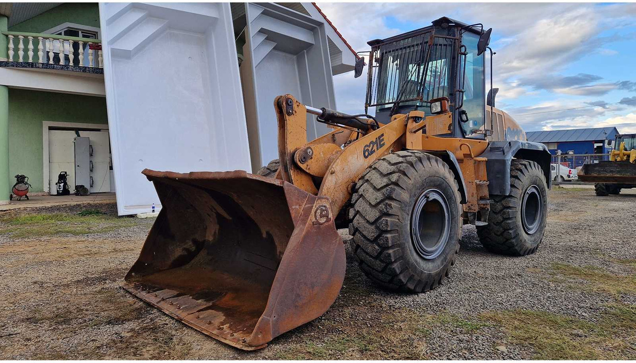 Wheel loader Case 621E: picture 6