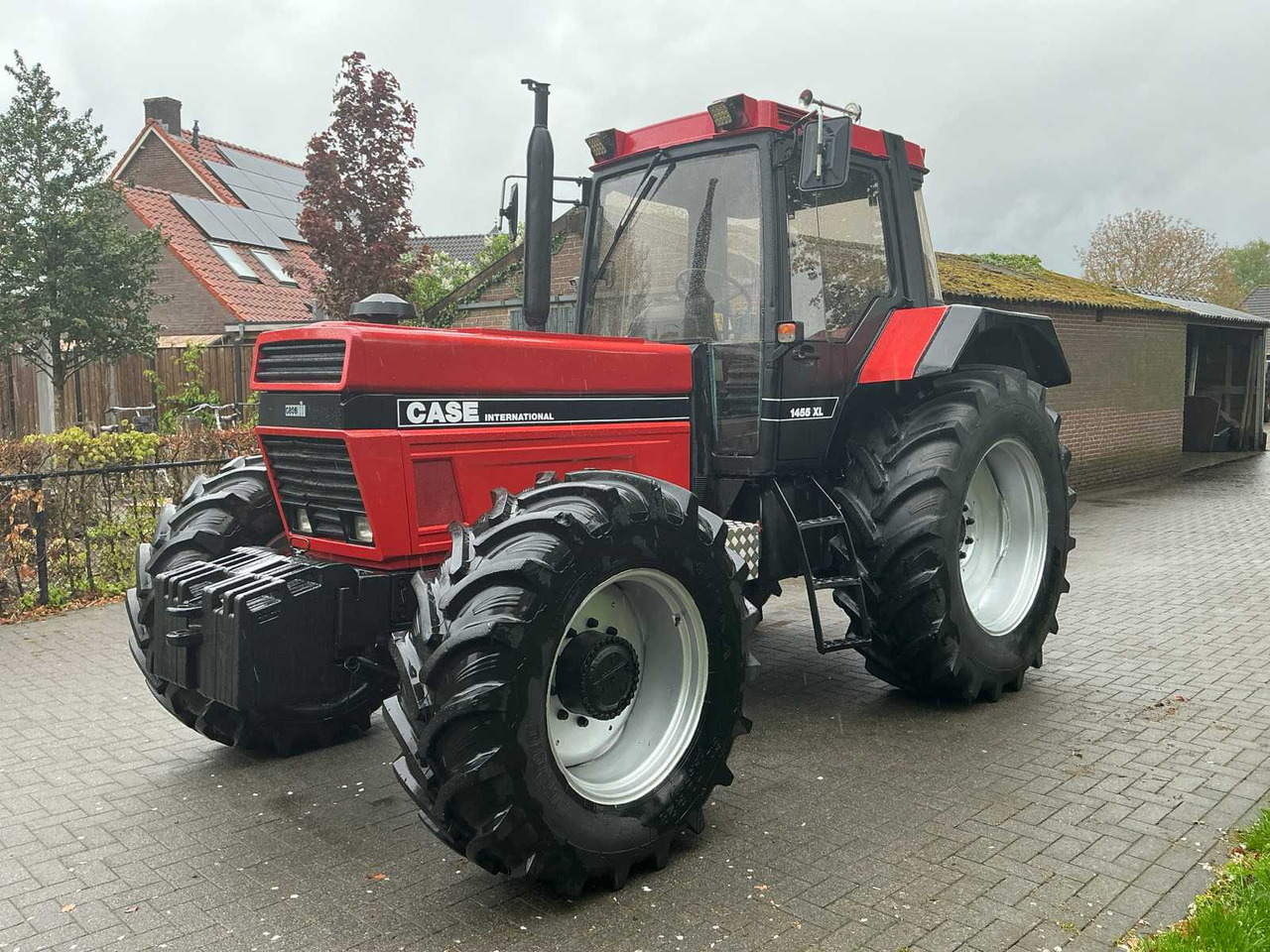 Case International 1455XL - Farm tractor: picture 1 Case International 1455XL - Farm tractor: picture 1