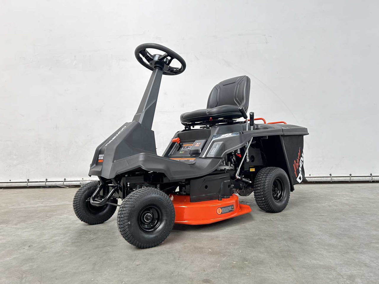 Daewoo DAXRM224 - Garden mower: picture 2 Daewoo DAXRM224 - Garden mower: picture 2