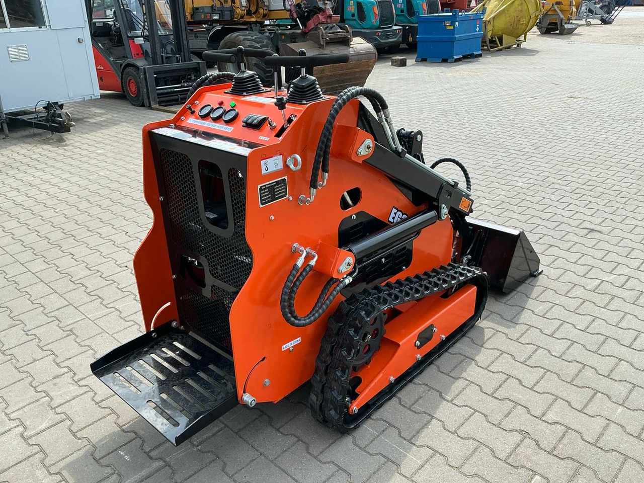 EGN EG36C - Skid steer loader: picture 5 EGN EG36C - Skid steer loader: picture 5