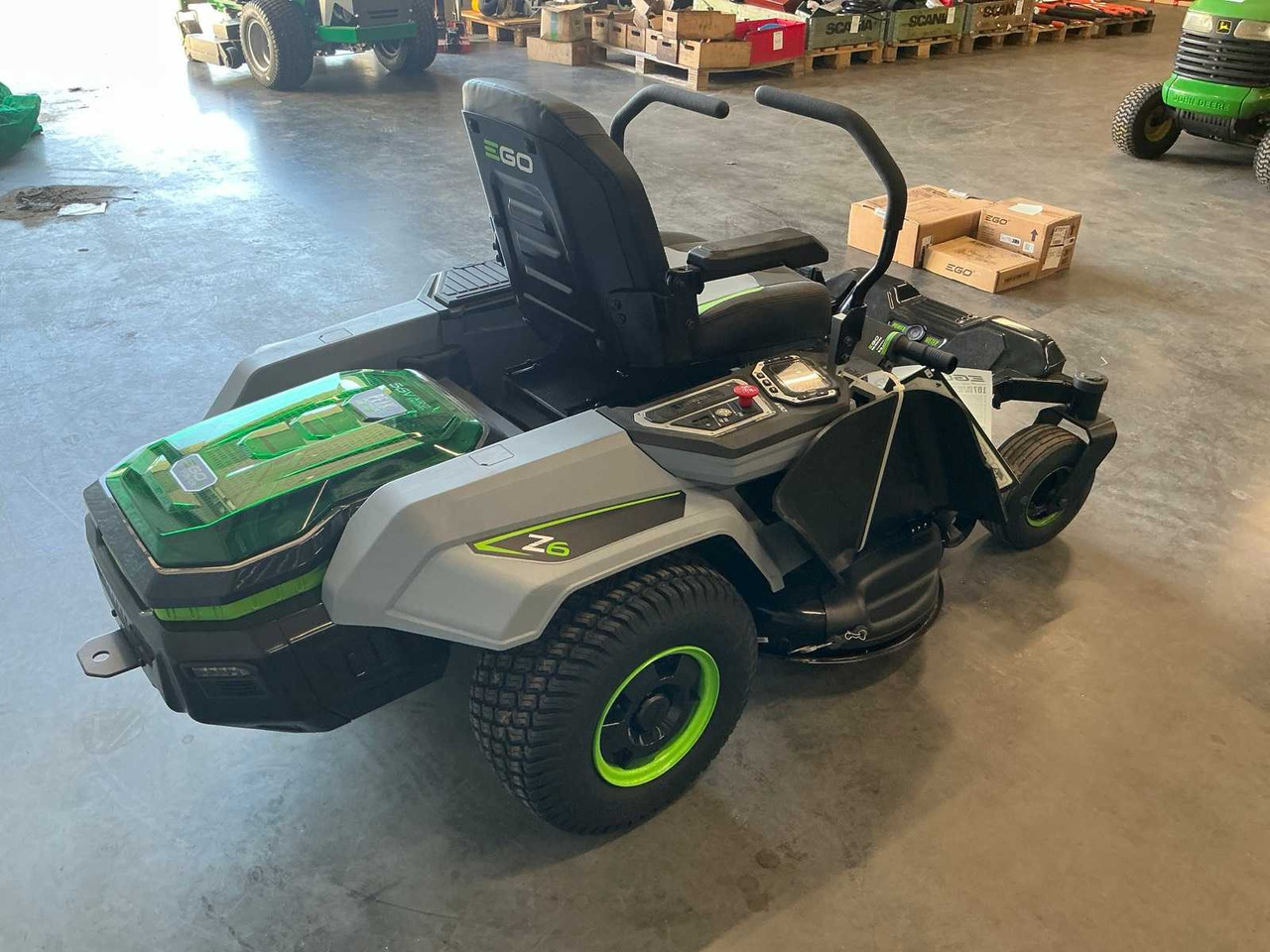 EGO ZT4200E-L - Garden mower: picture 5 EGO ZT4200E-L - Garden mower: picture 5