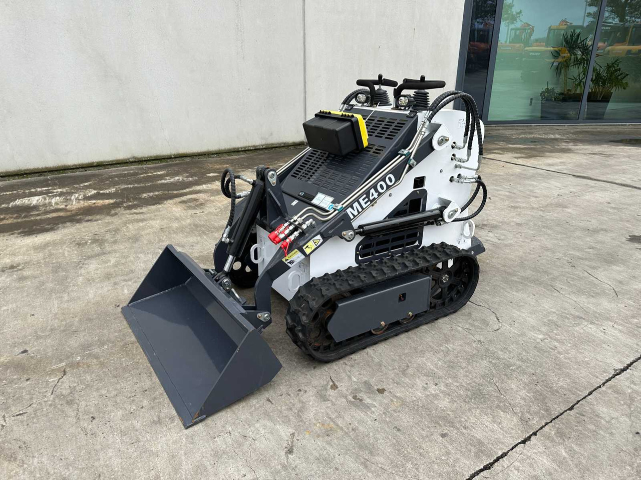 FF Industrial ME400 - Skid steer loader: picture 1 FF Industrial ME400 - Skid steer loader: picture 1