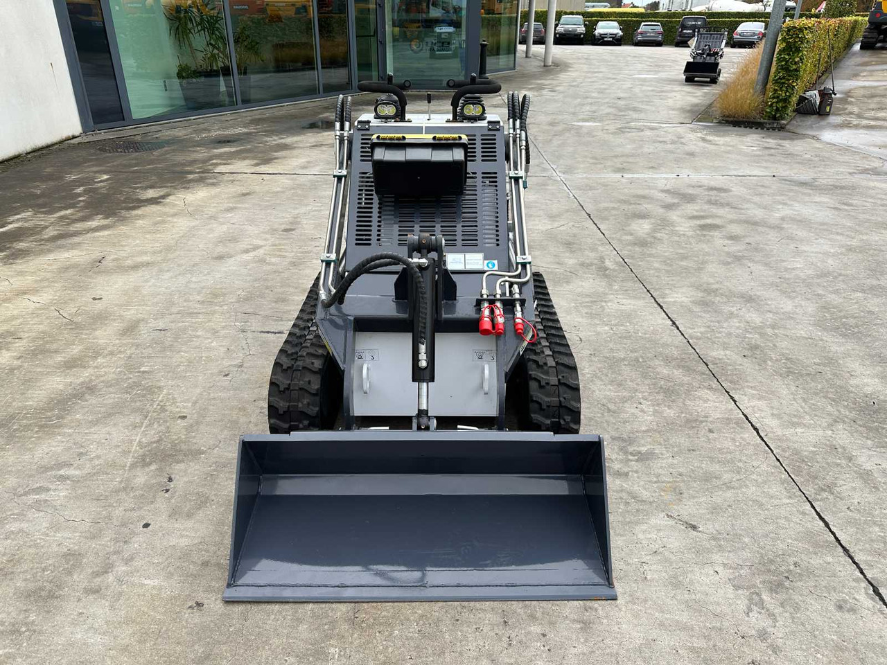 FF Industrial ME400 - Skid steer loader: picture 2 FF Industrial ME400 - Skid steer loader: picture 2