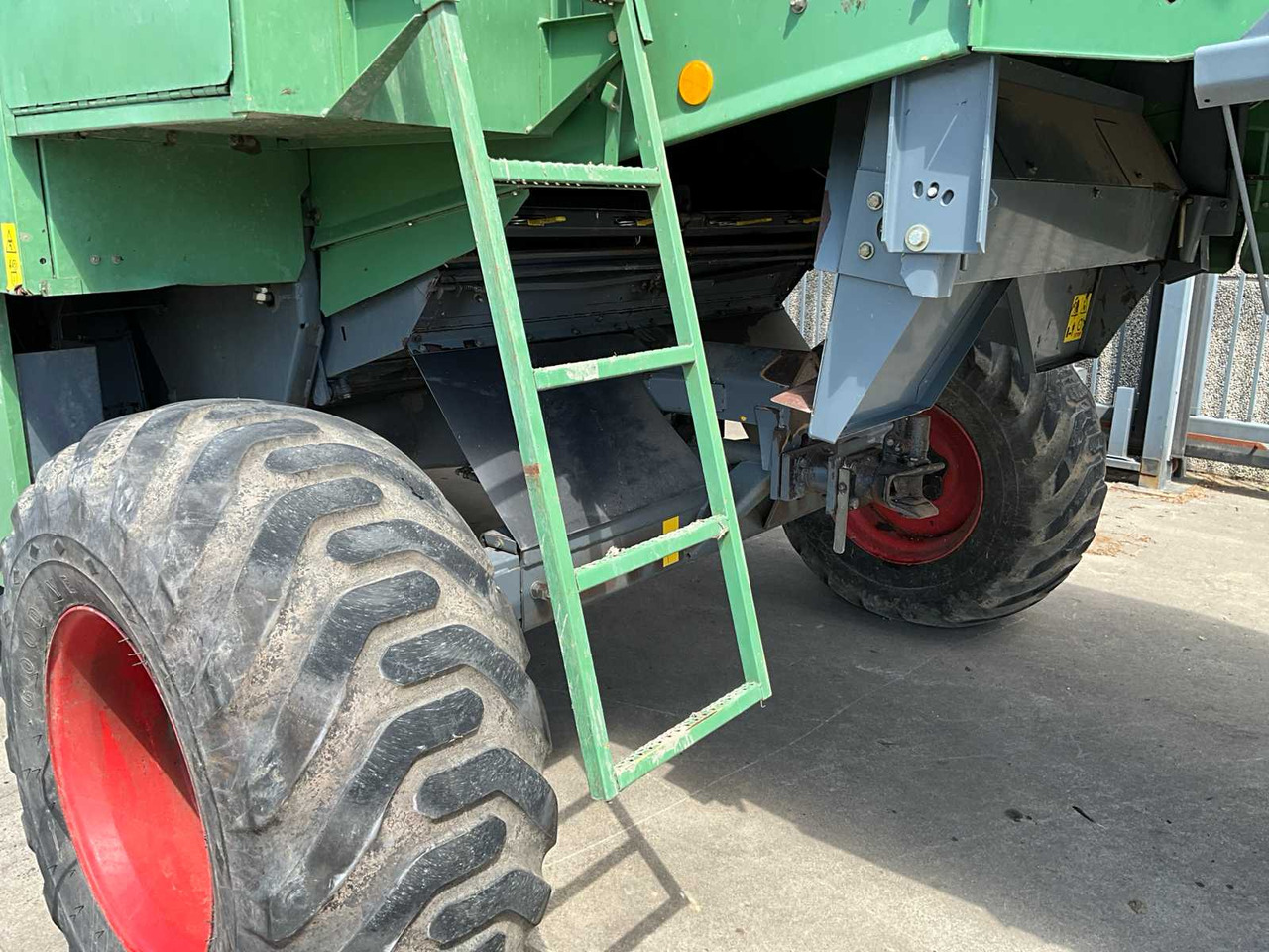 Combine harvester Fendt 6280: picture 27