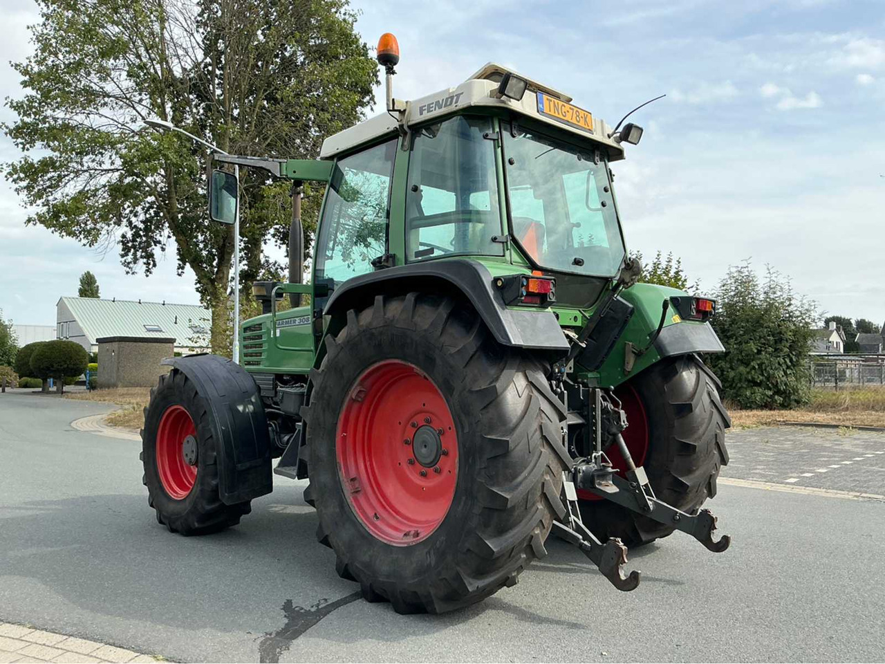 Fendt Farmer 308 Turbomatik - Farm tractor: picture 3 Fendt Farmer 308 Turbomatik - Farm tractor: picture 3