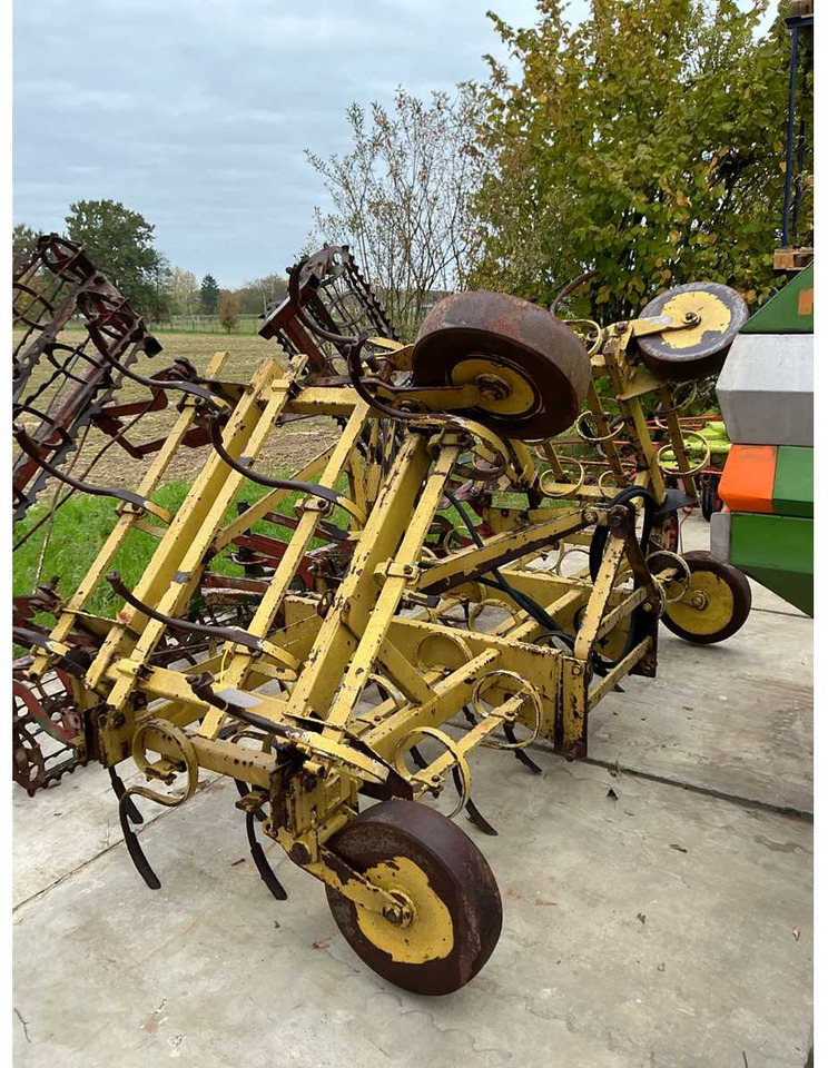 Fortschritt B231 - Cultivator: picture 4 Fortschritt B231 - Cultivator: picture 4