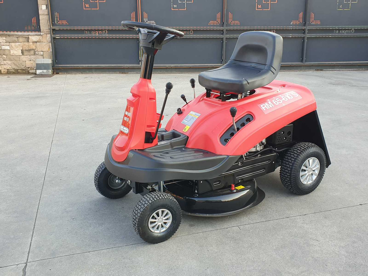 GEOTECH - Garden mower: picture 2 GEOTECH - Garden mower: picture 2