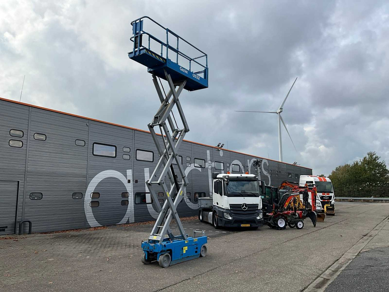 Genie GS-2032 - Aerial platform: picture 2 Genie GS-2032 - Aerial platform: picture 2