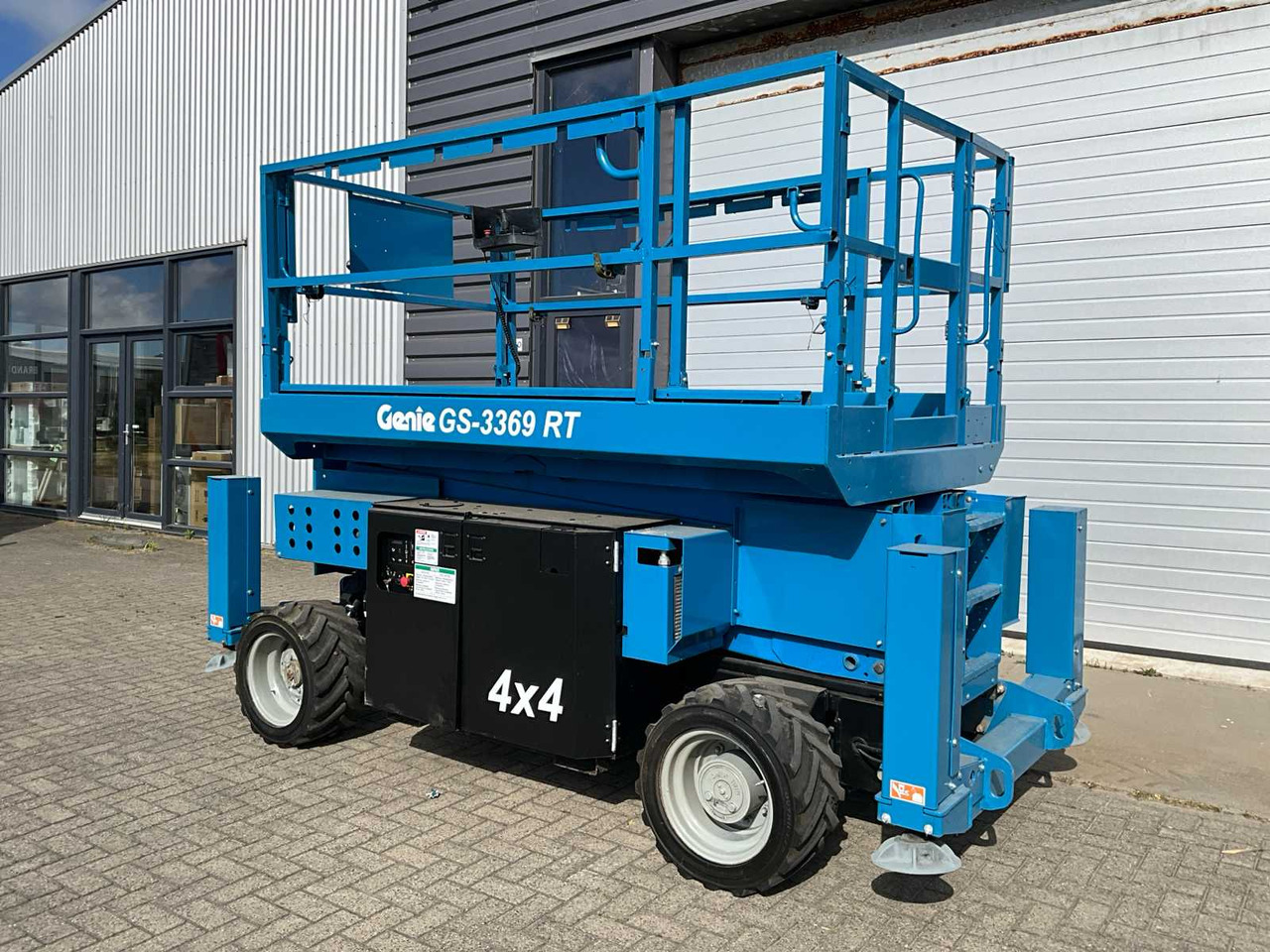 Genie GS-3369 RT - Aerial platform: picture 4 Genie GS-3369 RT - Aerial platform: picture 4