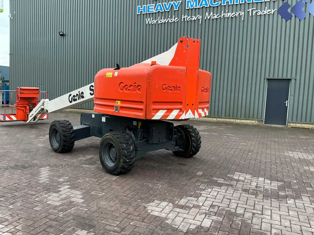 Genie S-45/4WD - Aerial platform: picture 4 Genie S-45/4WD - Aerial platform: picture 4