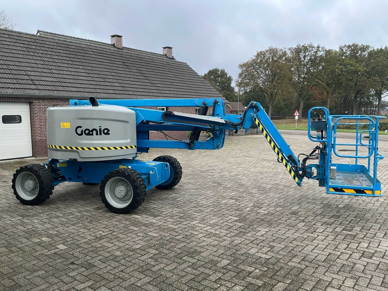 Genie Z-45/25J - Aerial platform: picture 3 Genie Z-45/25J - Aerial platform: picture 3