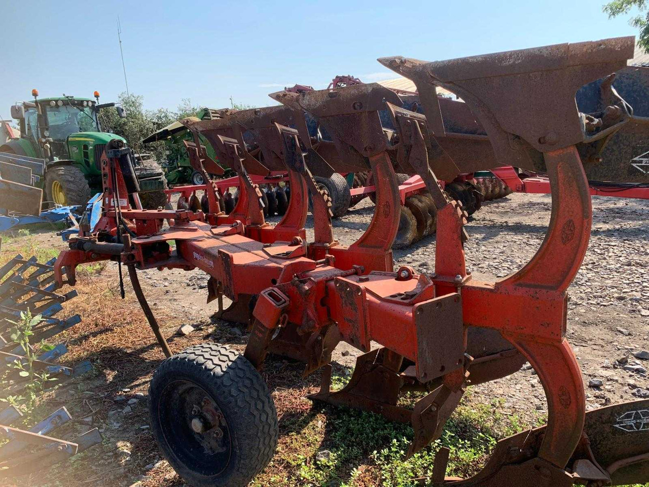 Gregoire Besson - Plow: picture 1 Gregoire Besson - Plow: picture 1