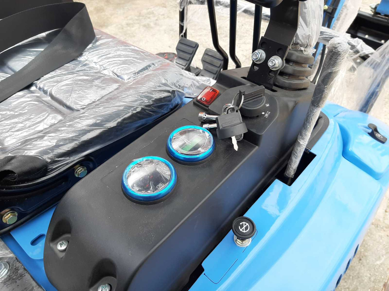 Mini excavator HT HT HT 15 PRO MINI EXCAVATOR: picture 7