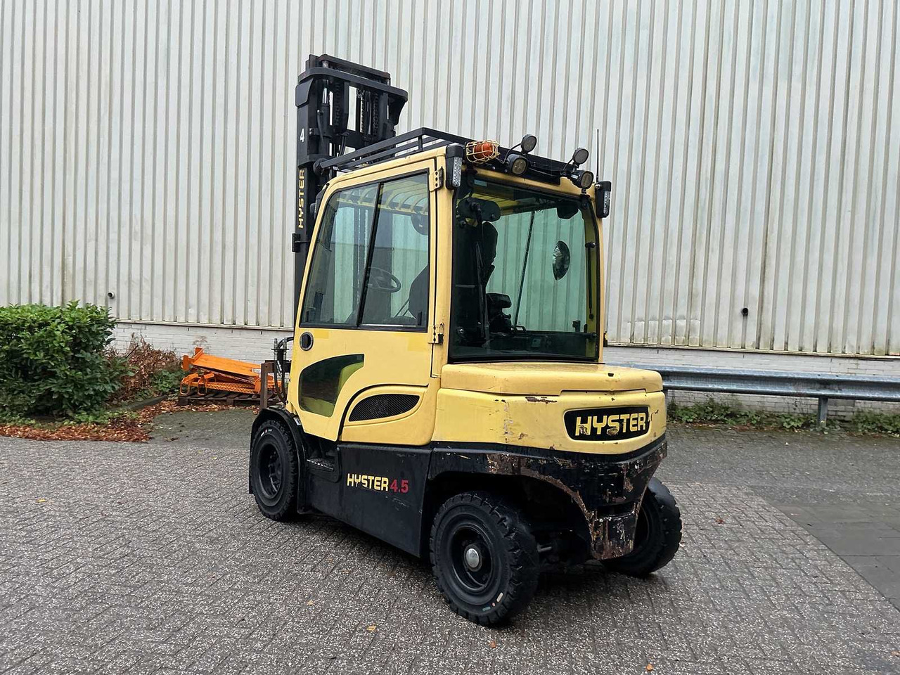 HYSTER - J45XN - FORKLIFT TRUCKS - 2019 - Forklift: picture 3 HYSTER - J45XN - FORKLIFT TRUCKS - 2019 - Forklift: picture 3