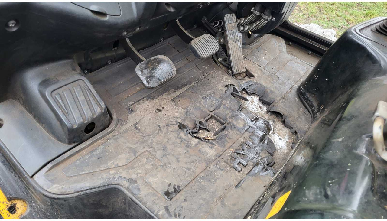 HYUNDAI 30D-9 DISEL FORKLIFT - Forklift: picture 4 HYUNDAI 30D-9 DISEL FORKLIFT - Forklift: picture 4