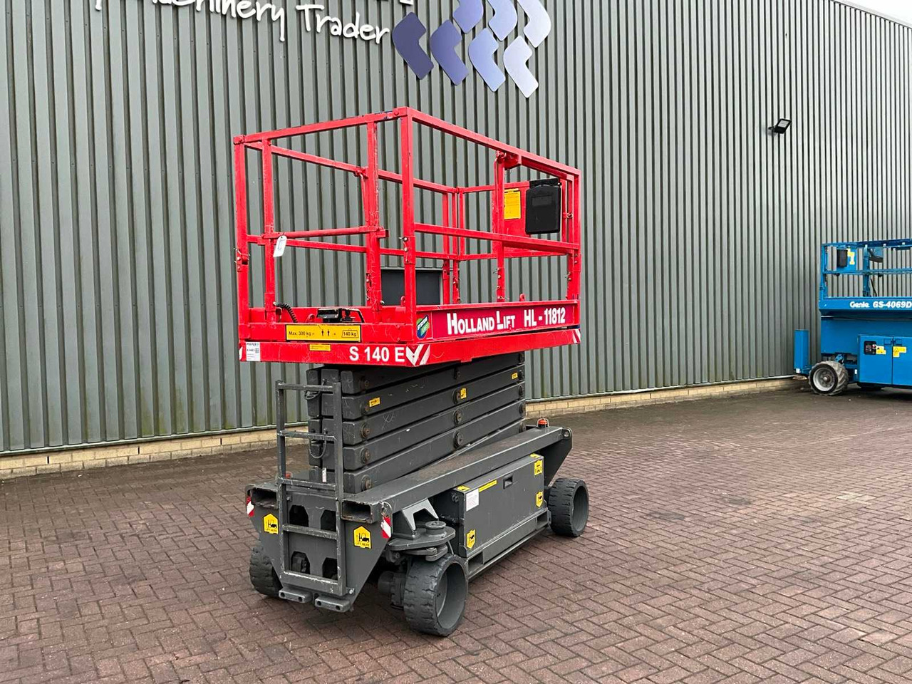 Holland lift HL-11812 - Aerial platform: picture 2 Holland lift HL-11812 - Aerial platform: picture 2