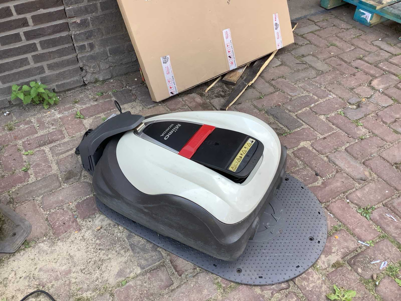 Honda HRM 3000 - Garden mower: picture 2 Honda HRM 3000 - Garden mower: picture 2