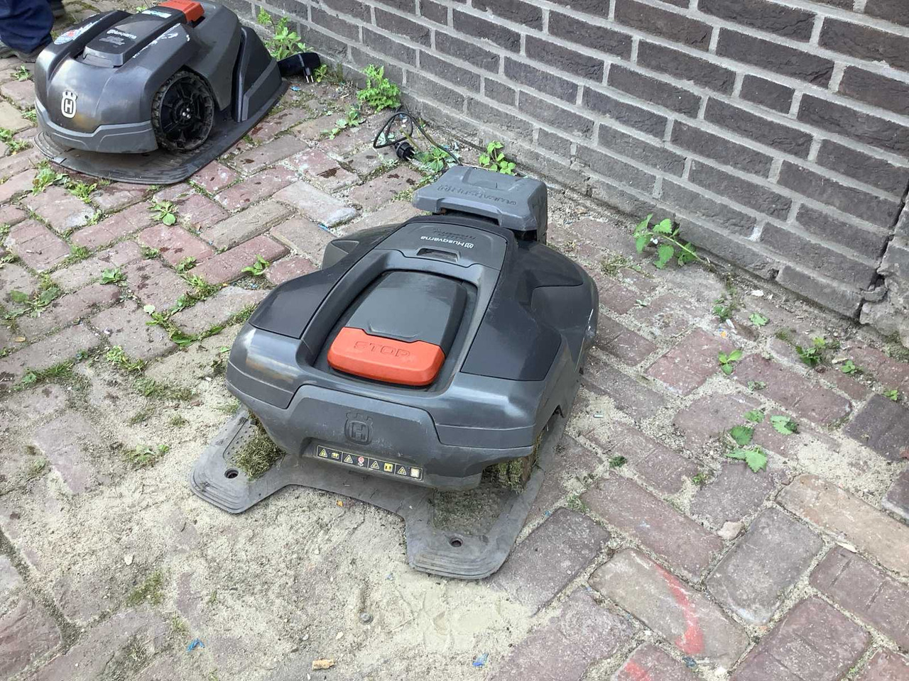 Husqvarna 310 - Garden mower: picture 2 Husqvarna 310 - Garden mower: picture 2