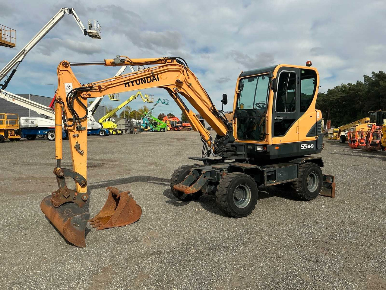 Hyundai Robex 55 W9 - Mobile crane: picture 1 Hyundai Robex 55 W9 - Mobile crane: picture 1