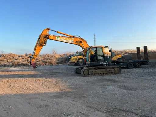 Hyundai Robex235LCR-9 - Crawler excavator: picture 2 Hyundai Robex235LCR-9 - Crawler excavator: picture 2
