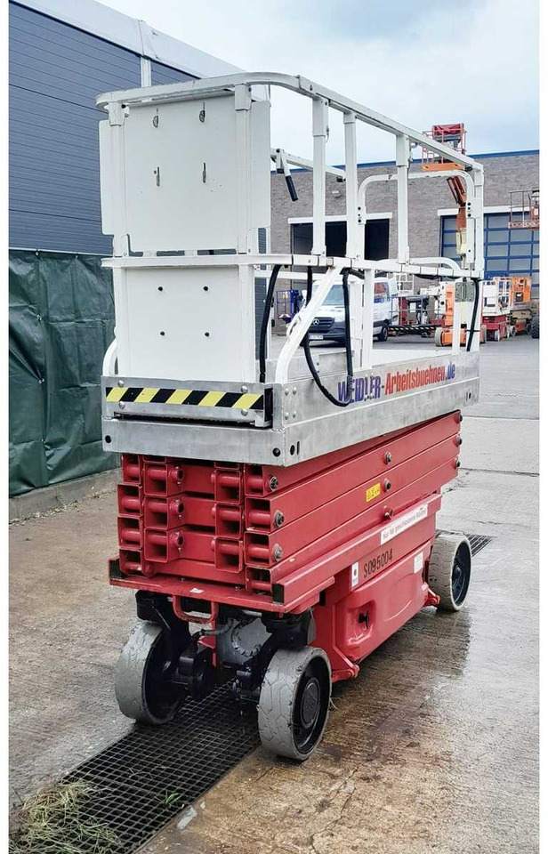 JLG - 2630ES - AERIAL WORK PLATFORMS (NO. 28258) - 2003 - Aerial platform: picture 1 JLG - 2630ES - AERIAL WORK PLATFORMS (NO. 28258) - 2003 - Aerial platform: picture 1