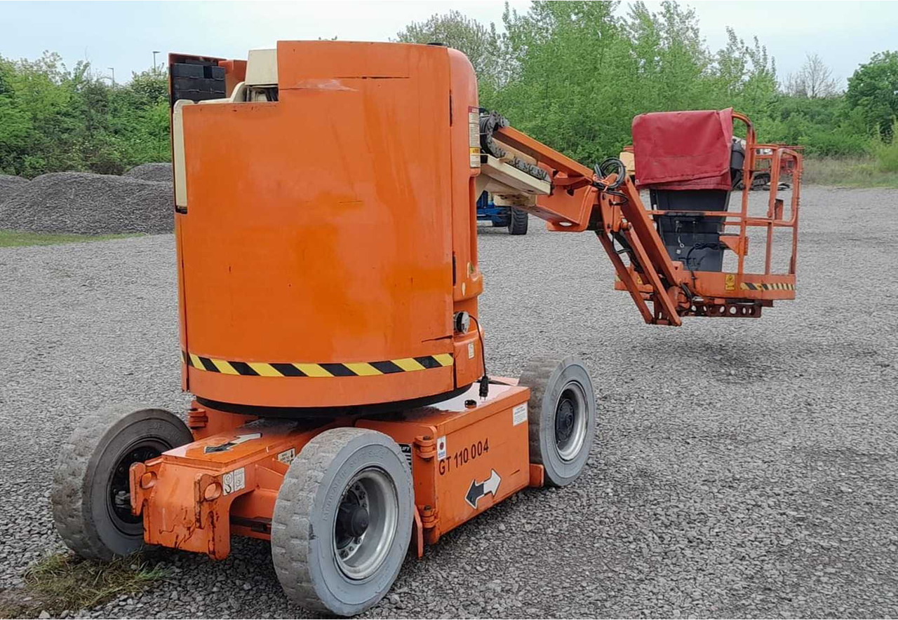 JLG E300AJP - Aerial platform: picture 3 JLG E300AJP - Aerial platform: picture 3