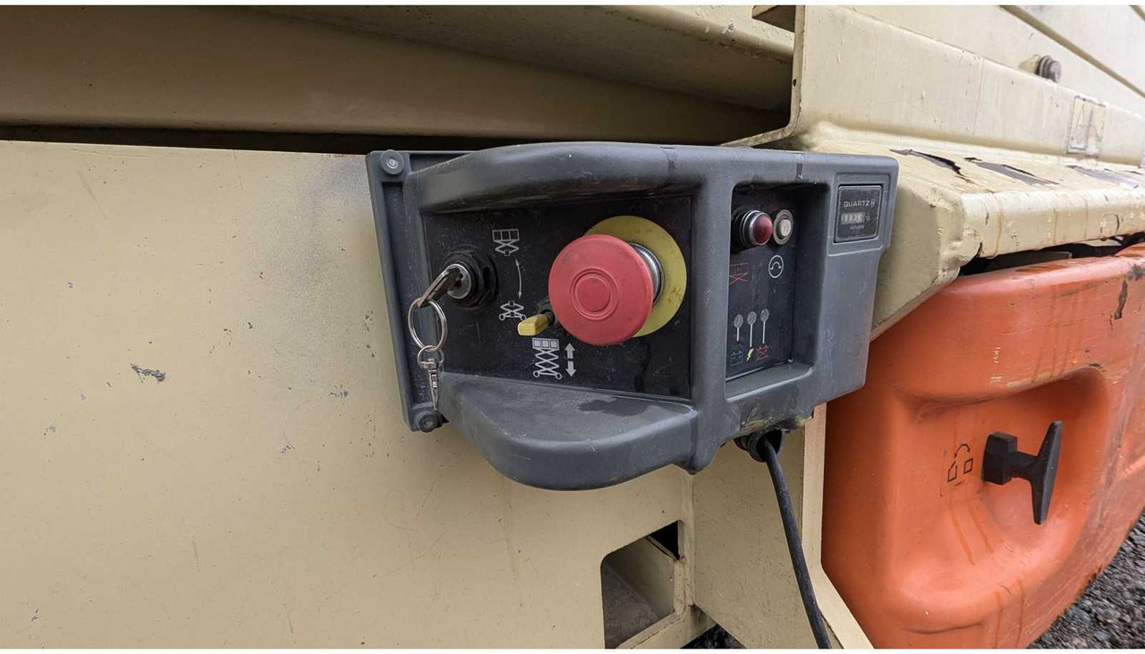 JLG JLG - 2646ES - AERIAL WORK PLATFORMS (NO. 28198) - 2007 - Aerial platform: picture 5 JLG JLG - 2646ES - AERIAL WORK PLATFORMS (NO. 28198) - 2007 - Aerial platform: picture 5