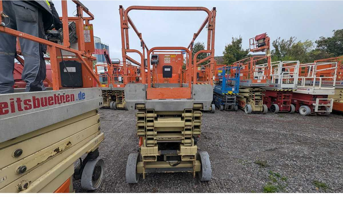 JLG JLG - 2646ES - AERIAL WORK PLATFORMS (NO. 28199) - 2007 - Aerial platform: picture 1 JLG JLG - 2646ES - AERIAL WORK PLATFORMS (NO. 28199) - 2007 - Aerial platform: picture 1