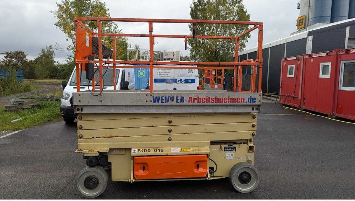 JLG JLG - 2646ES - AERIAL WORK PLATFORMS (NO. 28202) - 2007 - Aerial platform: picture 1 JLG JLG - 2646ES - AERIAL WORK PLATFORMS (NO. 28202) - 2007 - Aerial platform: picture 1