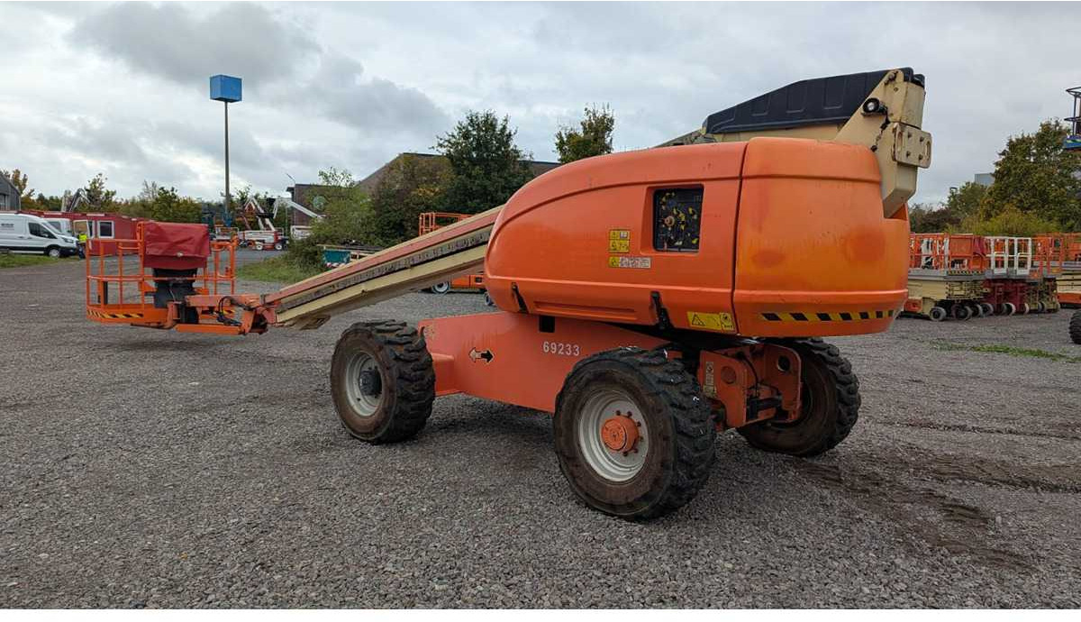 JLG JLG - 660SJ - AERIAL WORK PLATFORMS (NO. 69233) - 2007 - Aerial platform: picture 3 JLG JLG - 660SJ - AERIAL WORK PLATFORMS (NO. 69233) - 2007 - Aerial platform: picture 3