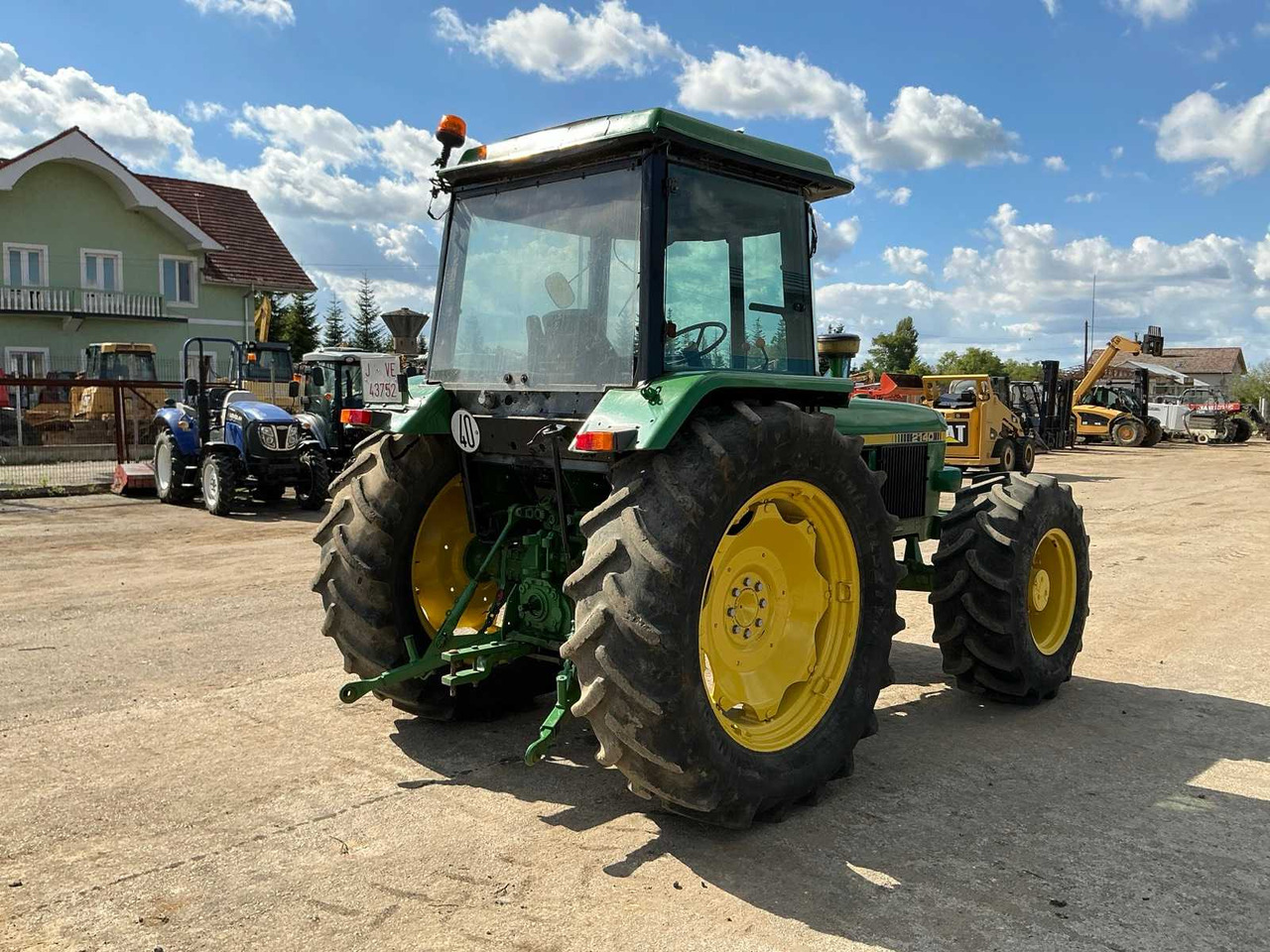 JOHN DEERE 2140 - Farm tractor: picture 5 JOHN DEERE 2140 - Farm tractor: picture 5