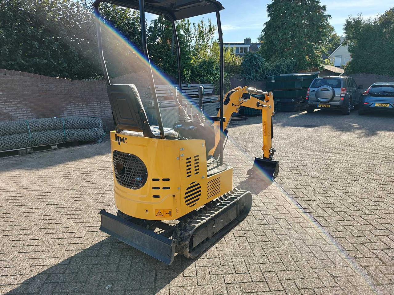JPC KV12 - Mini excavator: picture 5 JPC KV12 - Mini excavator: picture 5