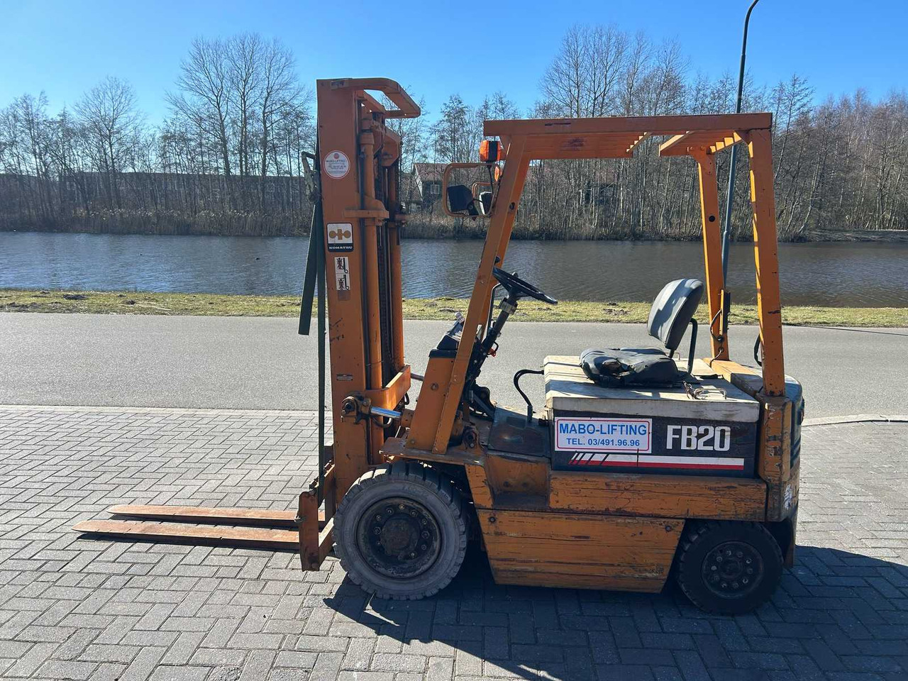 KOMATSU FB20-3 FORKLIFT - Forklift: picture 1 KOMATSU FB20-3 FORKLIFT - Forklift: picture 1