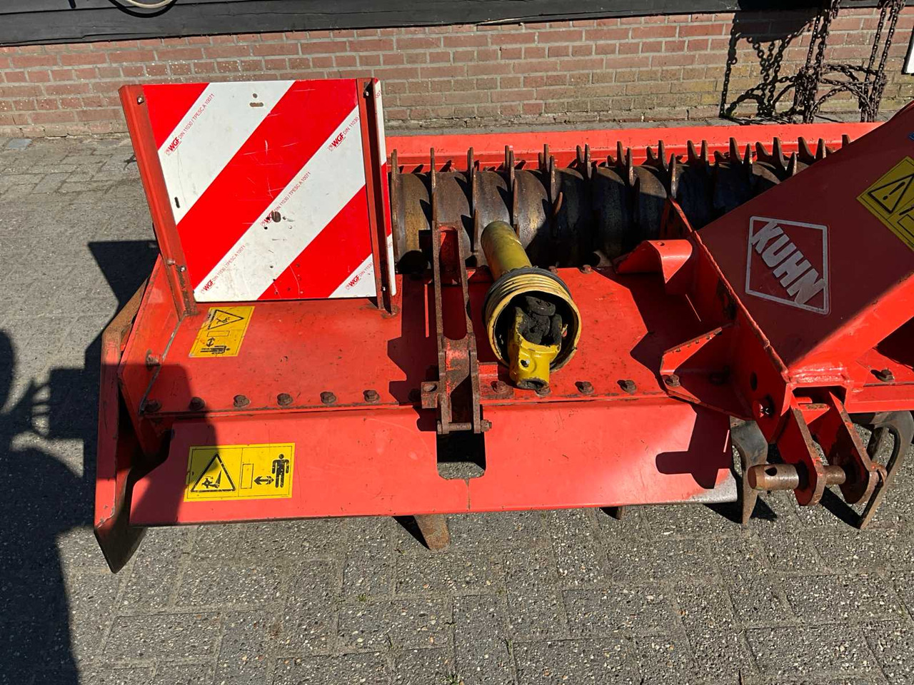 Power harrow Kuhn HRB302D: picture 10