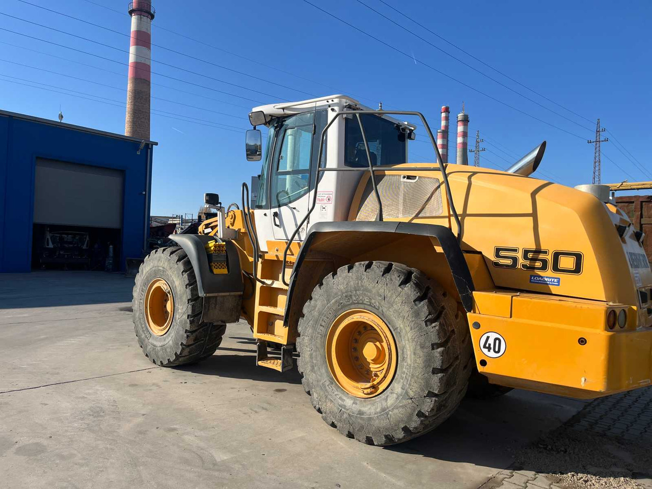 LIEBHERR - L550 - WHEEL LOADER - 2015 - Wheel loader: picture 3 LIEBHERR - L550 - WHEEL LOADER - 2015 - Wheel loader: picture 3