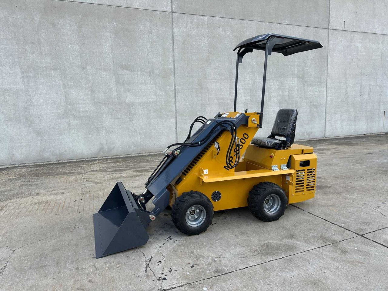 MACHPRO MP-S800 - Skid steer loader: picture 1 MACHPRO MP-S800 - Skid steer loader: picture 1