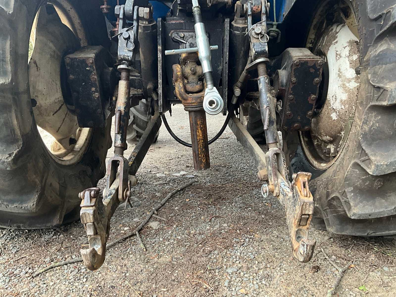 Compact tractor New Holland TCE50: picture 33
