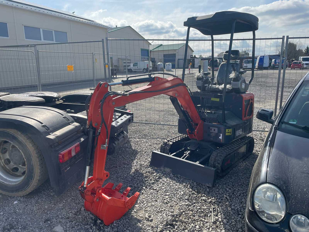 Plus Power - Mini excavator: picture 3 Plus Power - Mini excavator: picture 3