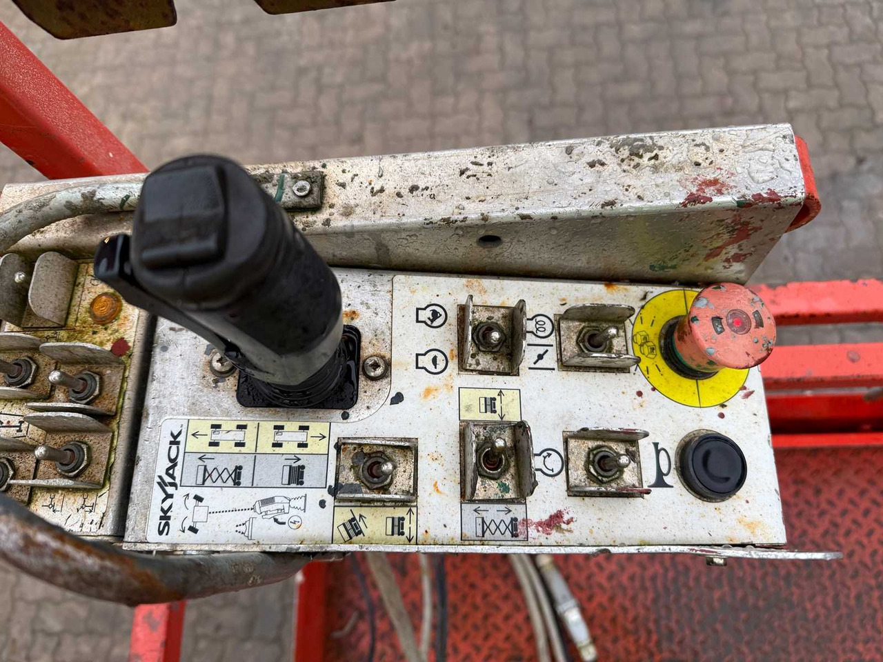 Aerial platform SKYJACK - SJ6832RT - 4X4 - DIESEL - 11.8 METERS - 2016 - AERIAL WORK PLATFORM: picture 29