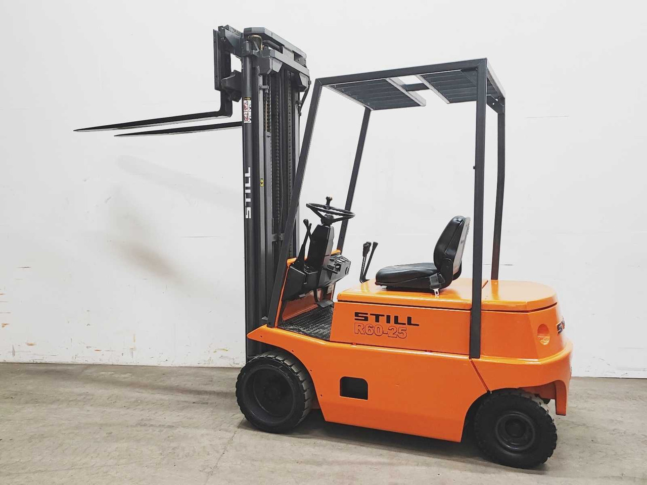 STILL - 1994 - R60-25 - FORKLIFT TRUCK - Forklift: picture 2 STILL - 1994 - R60-25 - FORKLIFT TRUCK - Forklift: picture 2