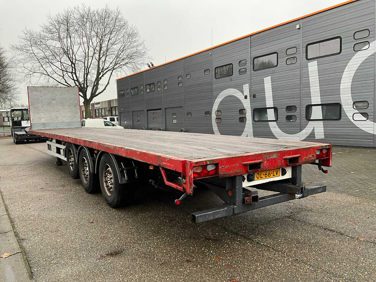 2011 LAG O3GT50 FLAT SEMI TRAILER OL-66-LV - Semi-trailer: picture 3 2011 LAG O3GT50 FLAT SEMI TRAILER OL-66-LV - Semi-trailer: picture 3