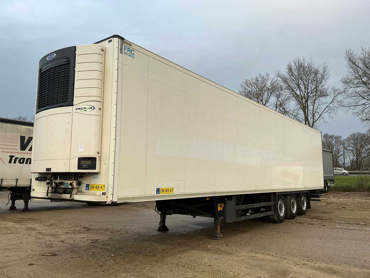 2014 SCHMITZ CARGOBULL SCB*S3B SEMI-TRAILER - Semi-trailer: picture 1 2014 SCHMITZ CARGOBULL SCB*S3B SEMI-TRAILER - Semi-trailer: picture 1