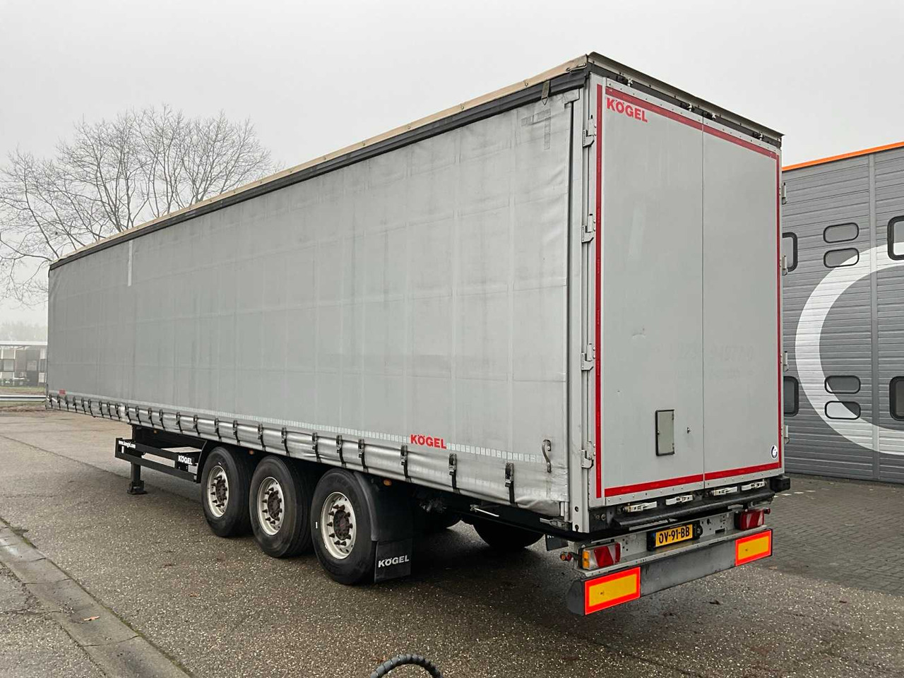 2018 KÖGEL SN24 CURTAINSIDER SEMI-TRAILER OV-91-BB - Semi-trailer: picture 3 2018 KÖGEL SN24 CURTAINSIDER SEMI-TRAILER OV-91-BB - Semi-trailer: picture 3