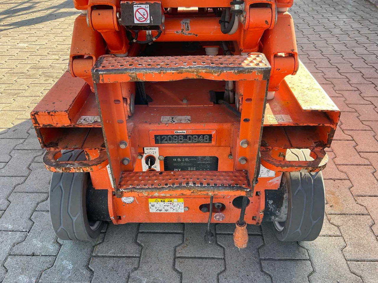 Aerial platform SkyJack SJ III 3219: picture 6