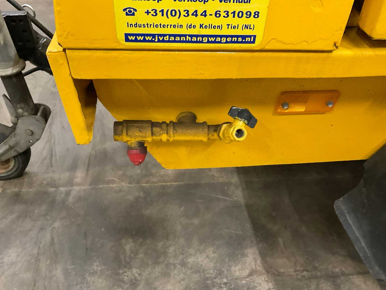 1994 ATLAS COPCO AIR COMPRESSOR / GENERATOR TRAILER - Trailer: picture 5 1994 ATLAS COPCO AIR COMPRESSOR / GENERATOR TRAILER - Trailer: picture 5